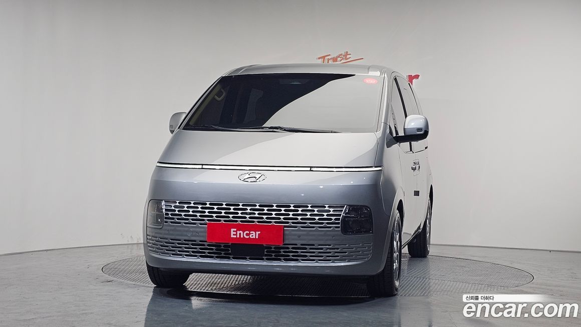 Hyundai Staria 2022