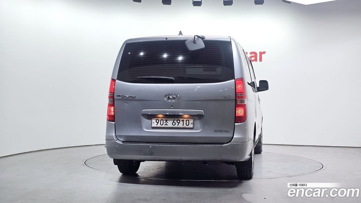 Hyundai Starex 2020