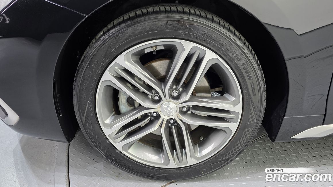 Hyundai Grandeur 2017