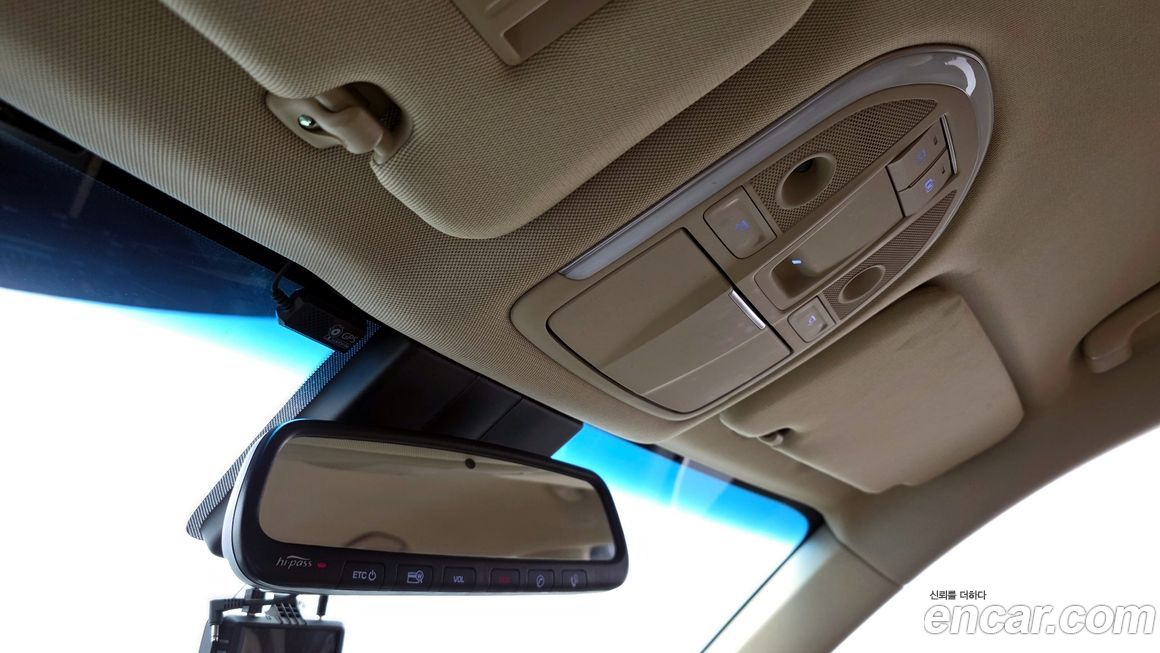 Hyundai Genesis 2016