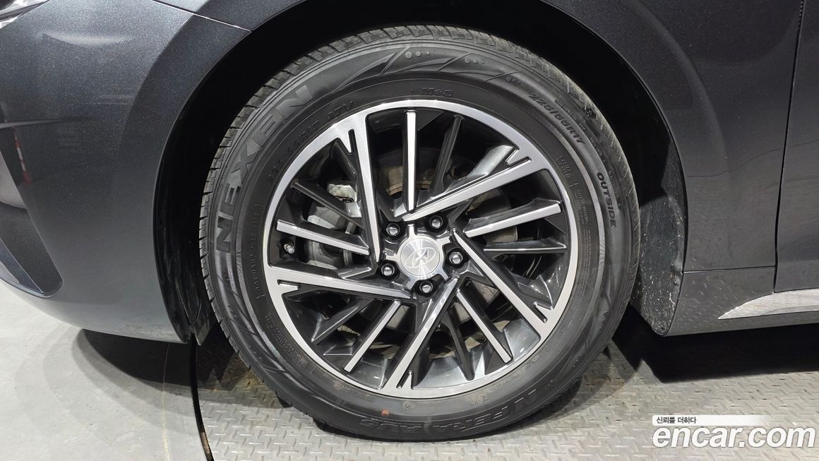 Hyundai Grandeur 2021