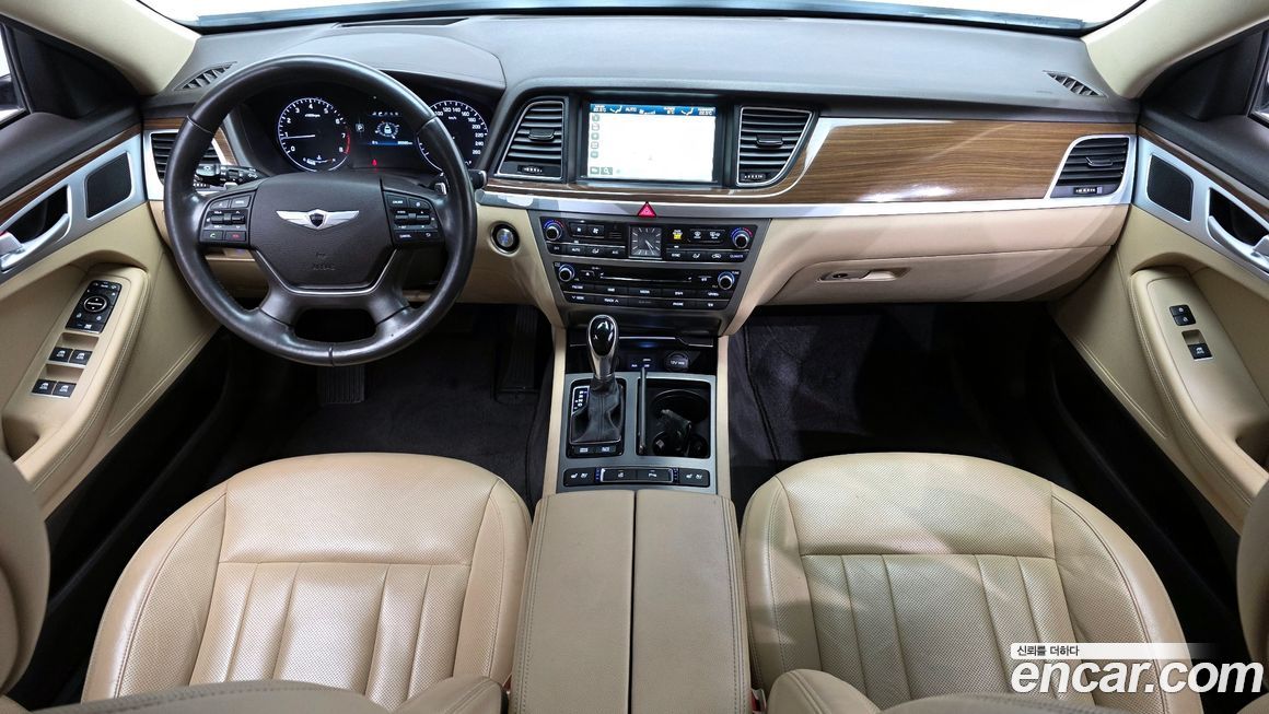 Hyundai Genesis 2016