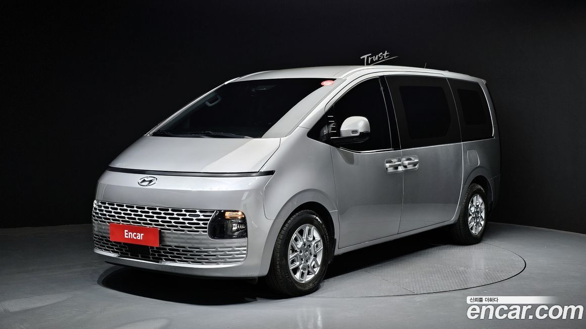 Hyundai Staria 2023