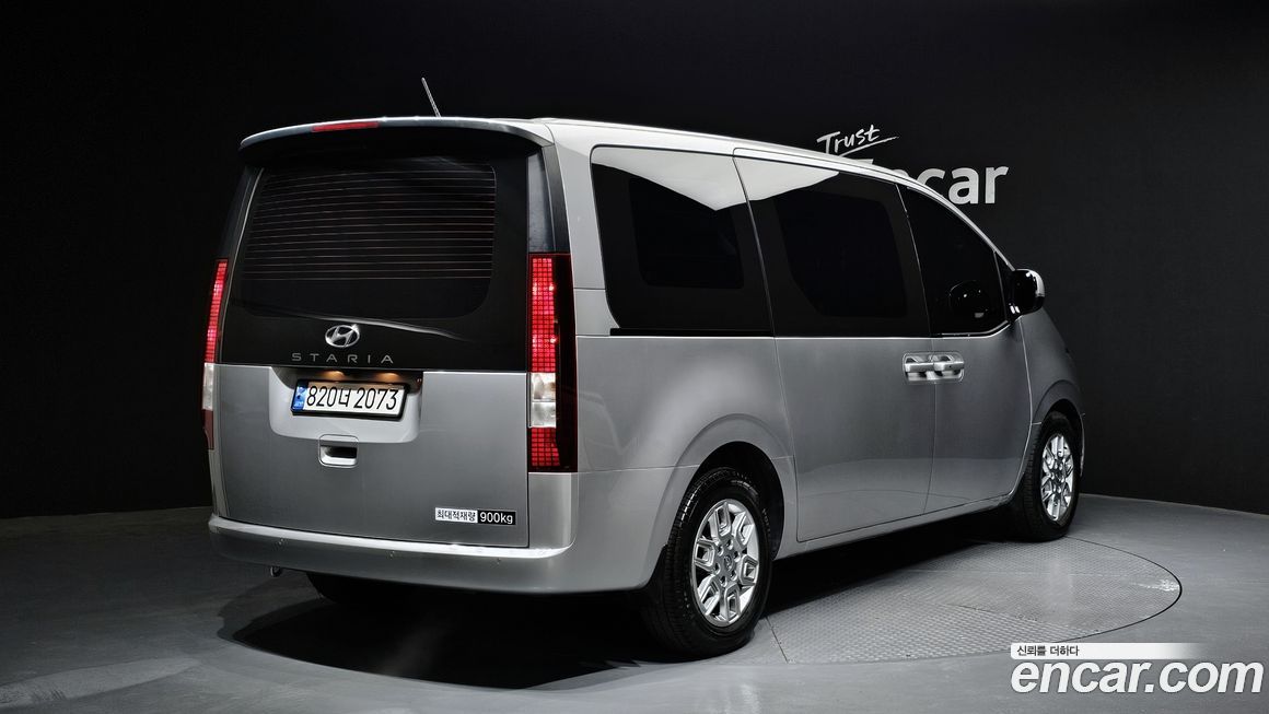 Hyundai Staria 2023