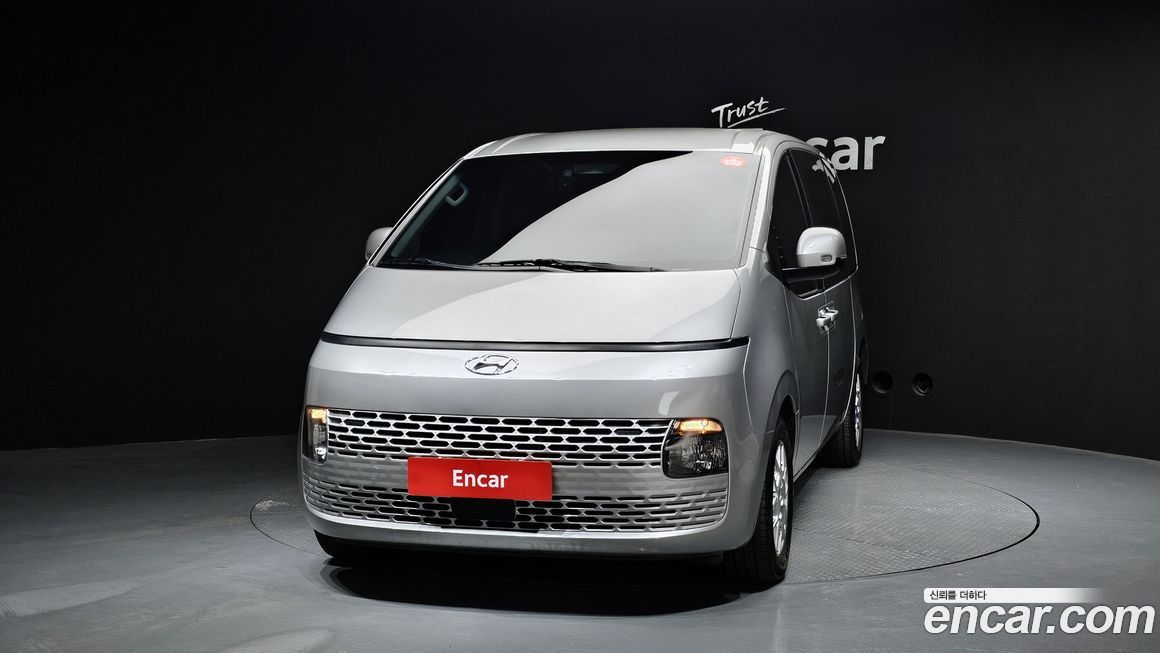 Hyundai Staria 2023
