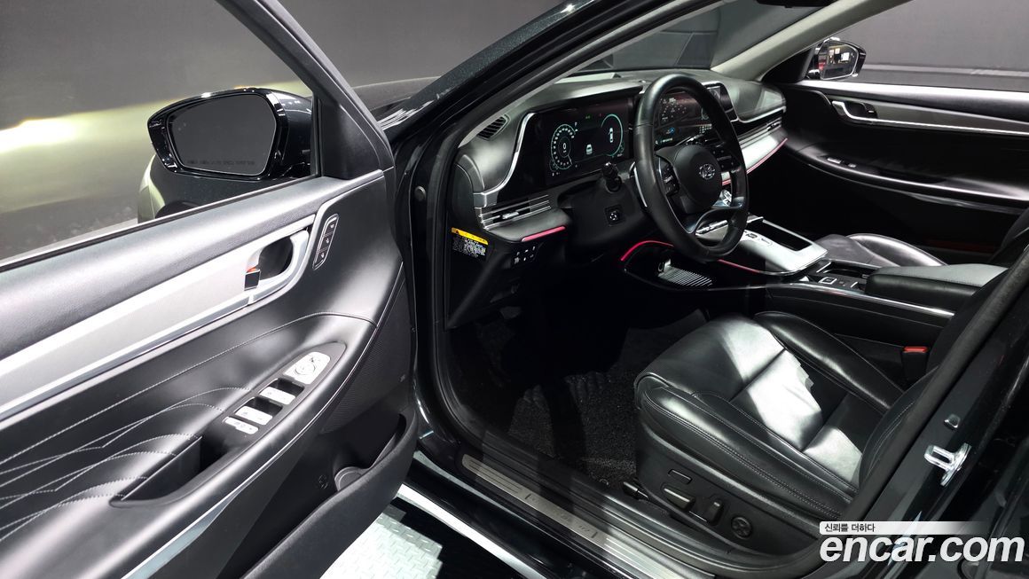 Hyundai Grandeur 2020