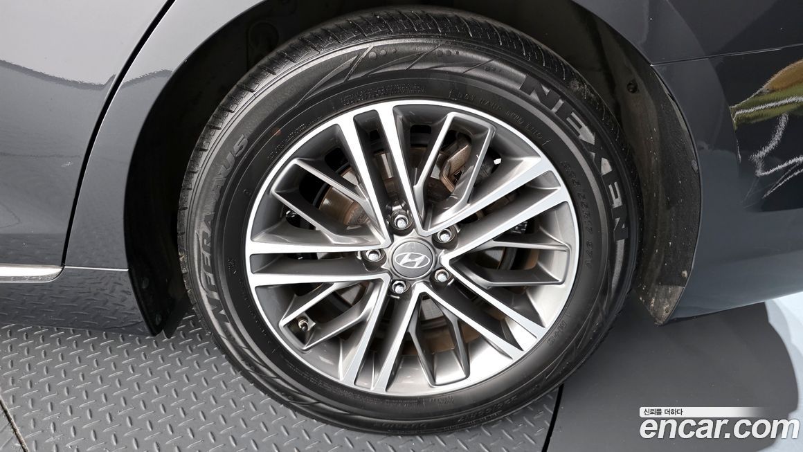 Hyundai Grandeur 2018