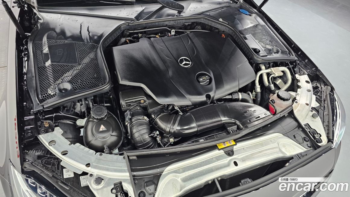 Mercedes-Benz C-Class 2017