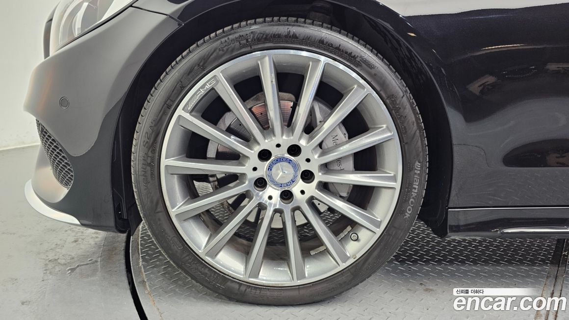 Mercedes-Benz C-Class 2017