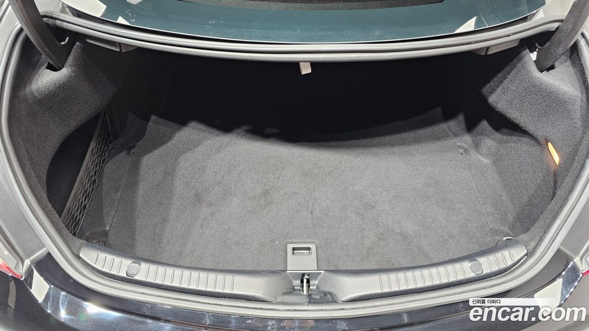 Mercedes-Benz C-Class 2017