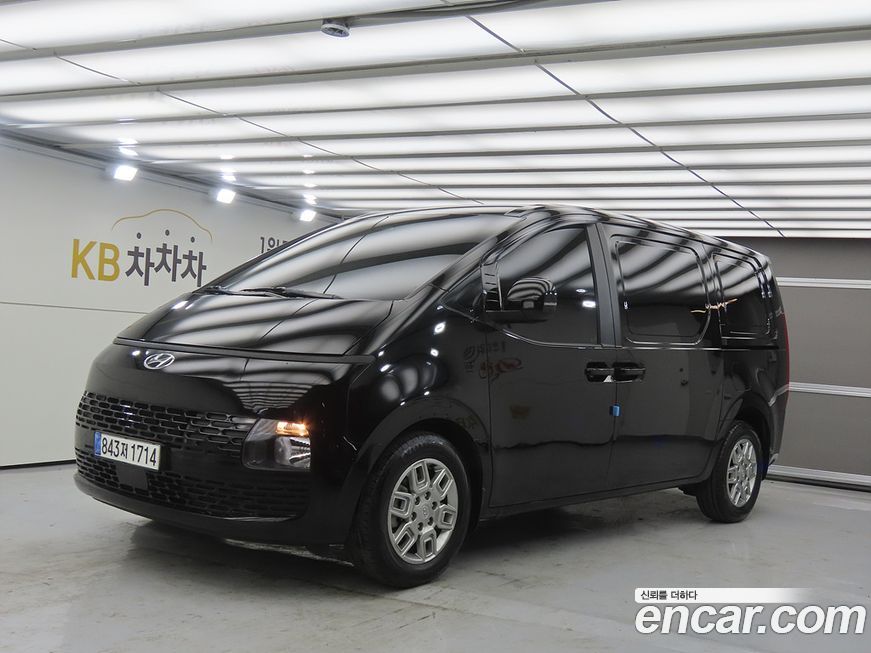 Hyundai Staria 2024