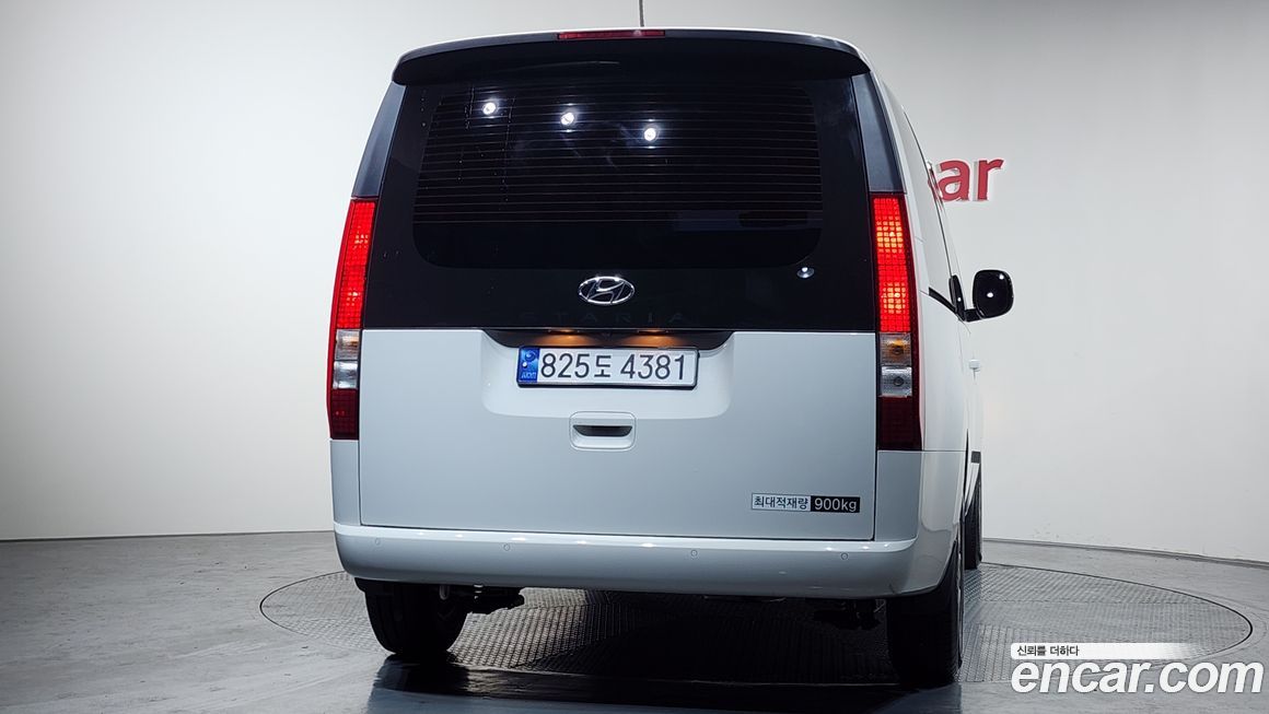Hyundai Staria 2024