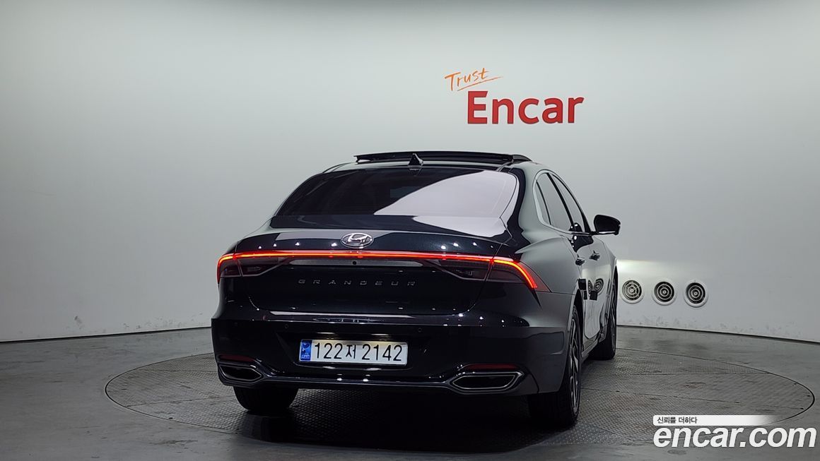 Hyundai Grandeur 2022