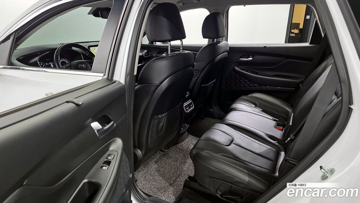 Hyundai Santafe 2022