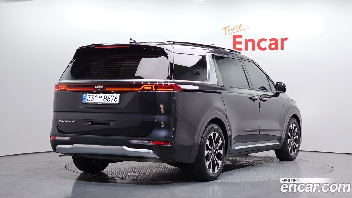 Kia Canival 2021