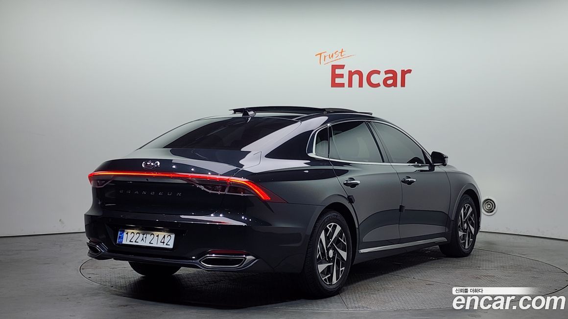 Hyundai Grandeur 2022