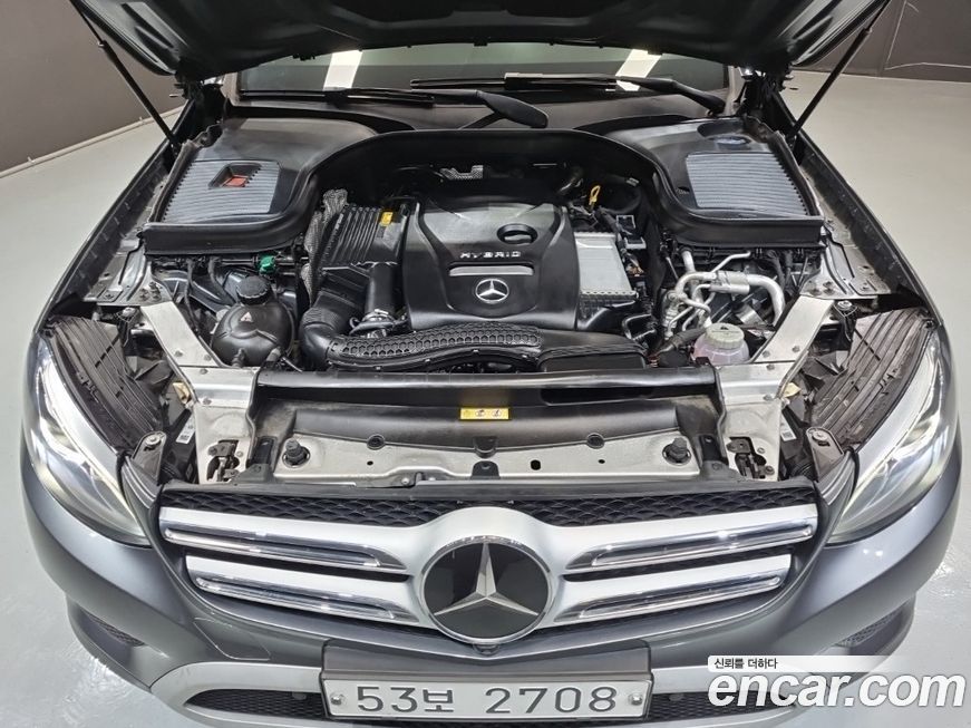 Mercedes-Benz GLC-Class 2019