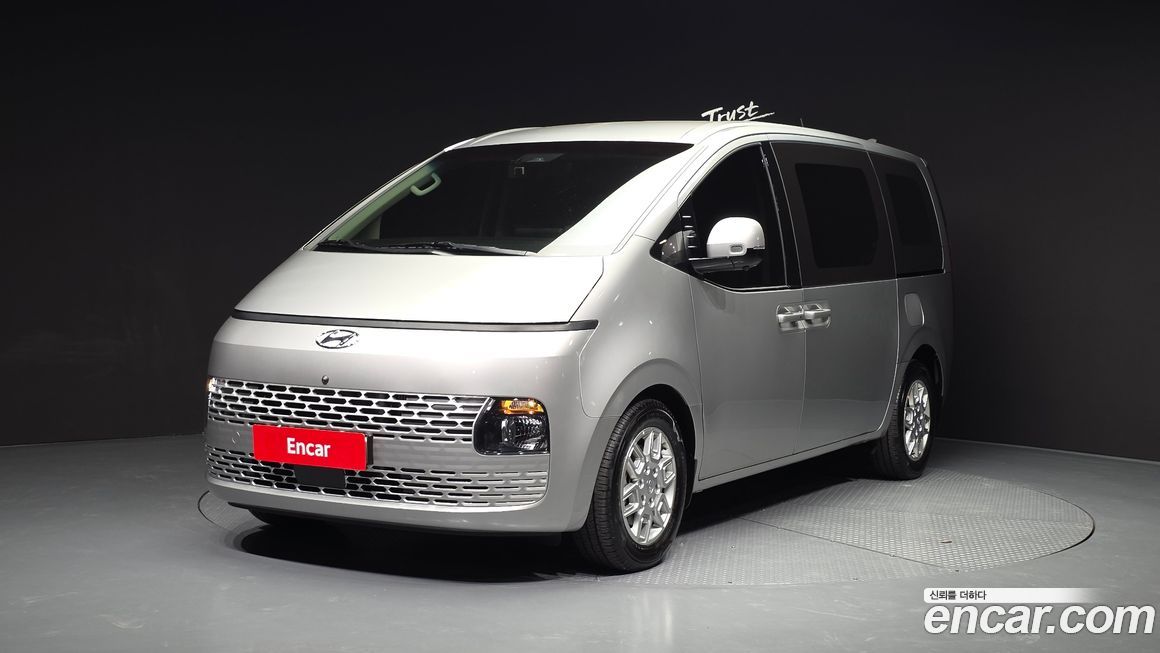 Hyundai Staria 2022