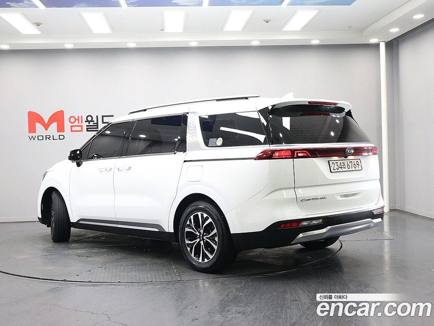 Kia Canival 2021