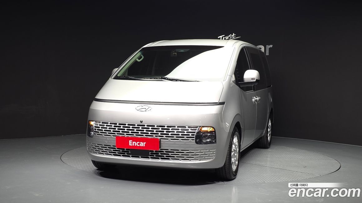 Hyundai Staria 2022