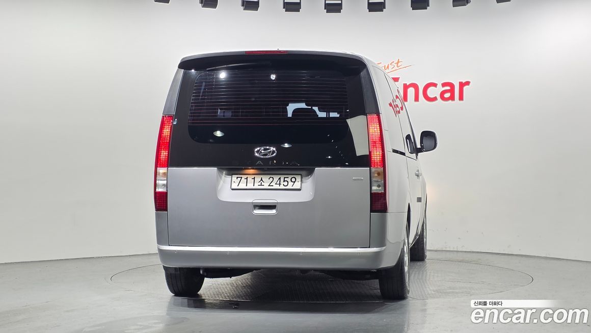 Hyundai Staria 2023