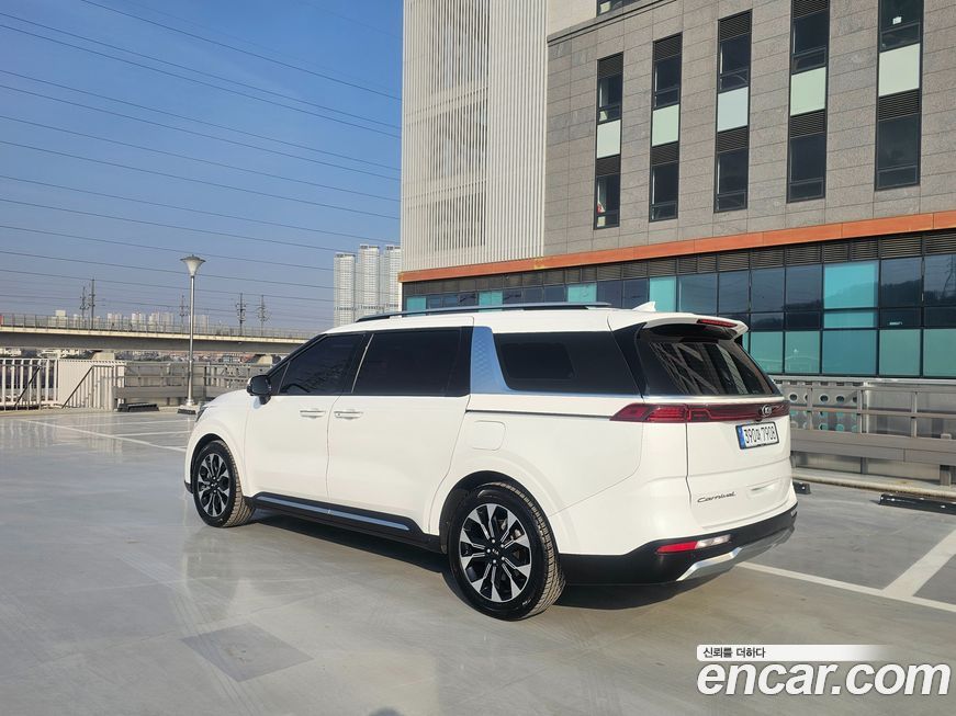 Kia Canival 2021