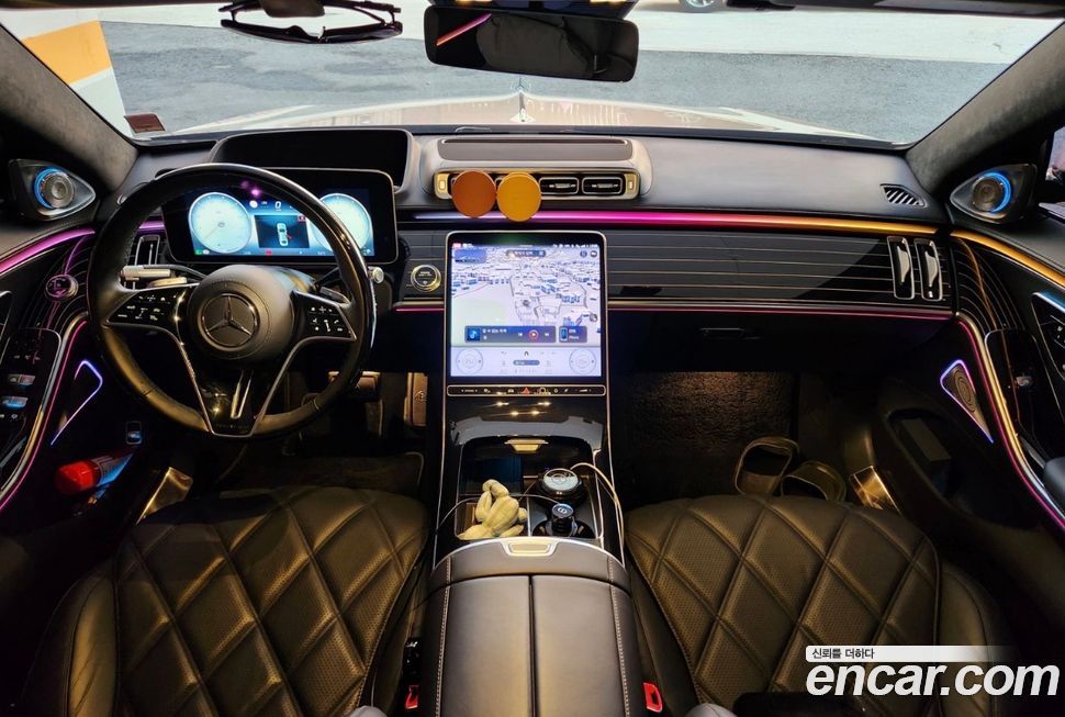 Mercedes-Benz S-Class 2024