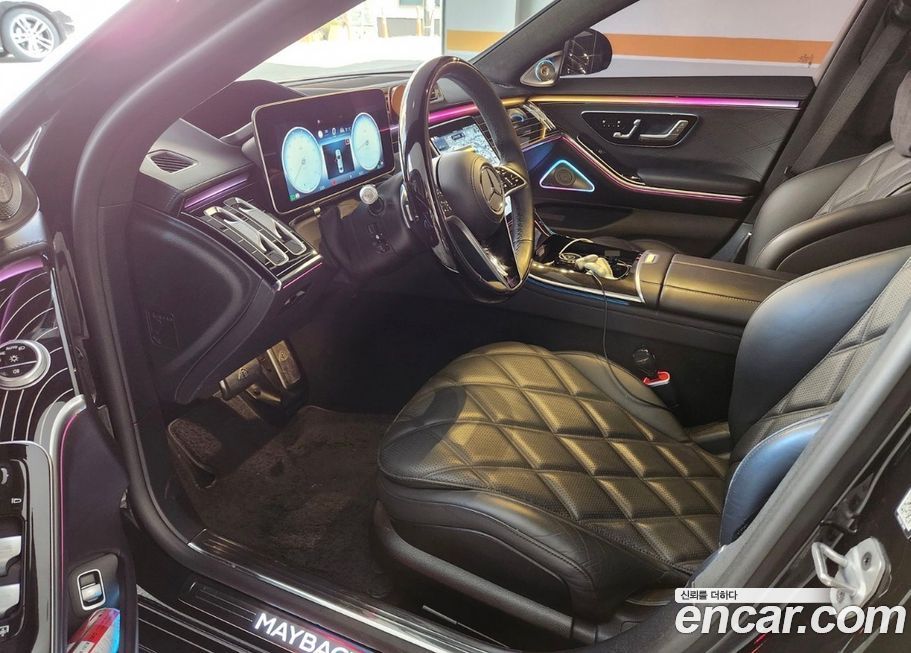 Mercedes-Benz S-Class 2024