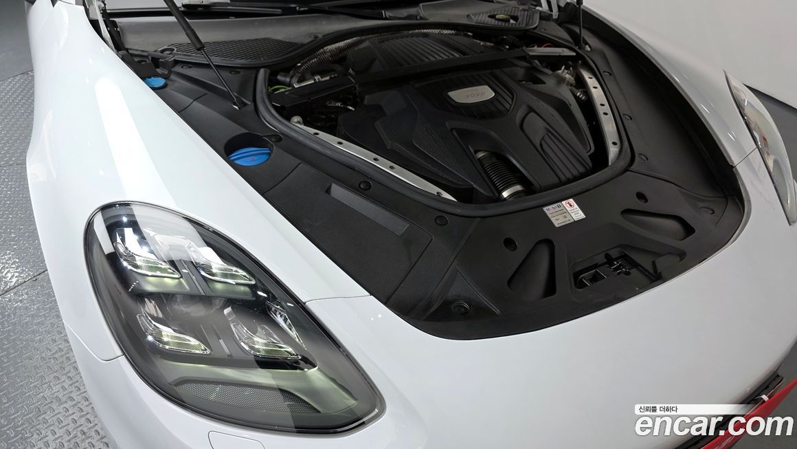 Porsche Panamera 2020