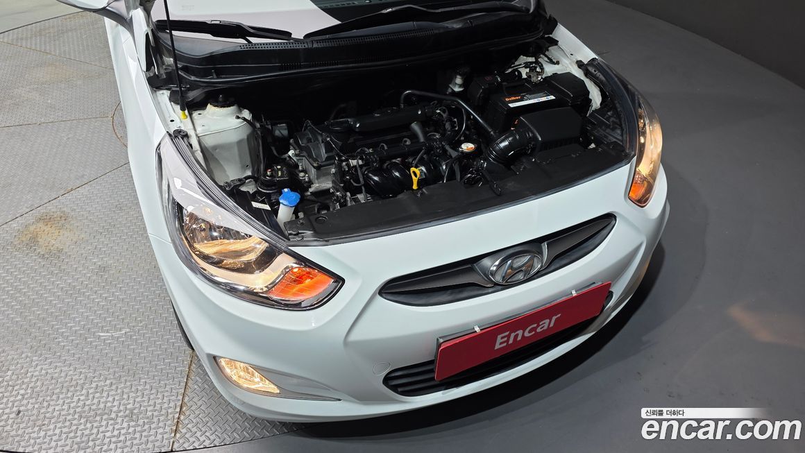 Hyundai Accent 2014