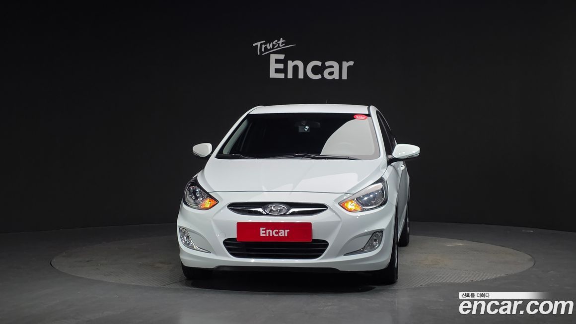 Hyundai Accent 2014