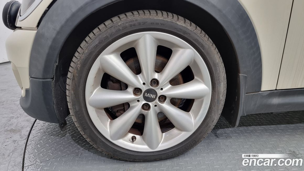 Mini Cooper Convertible 2013