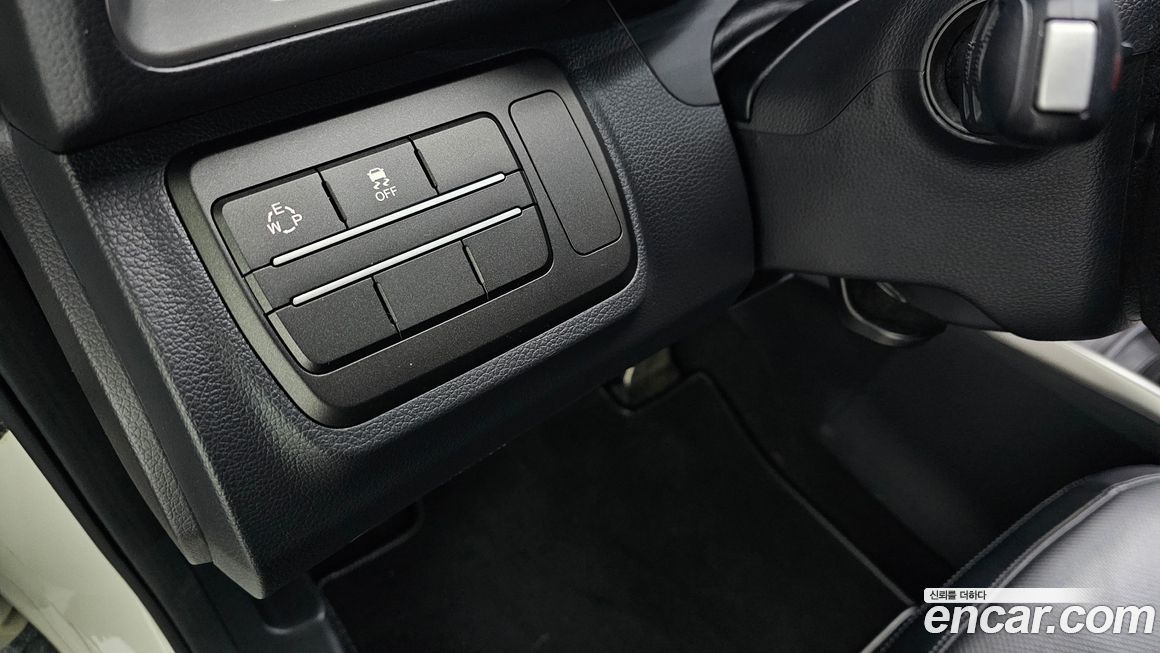 KG_Mobility_Ssangyong TIBOLI 2015