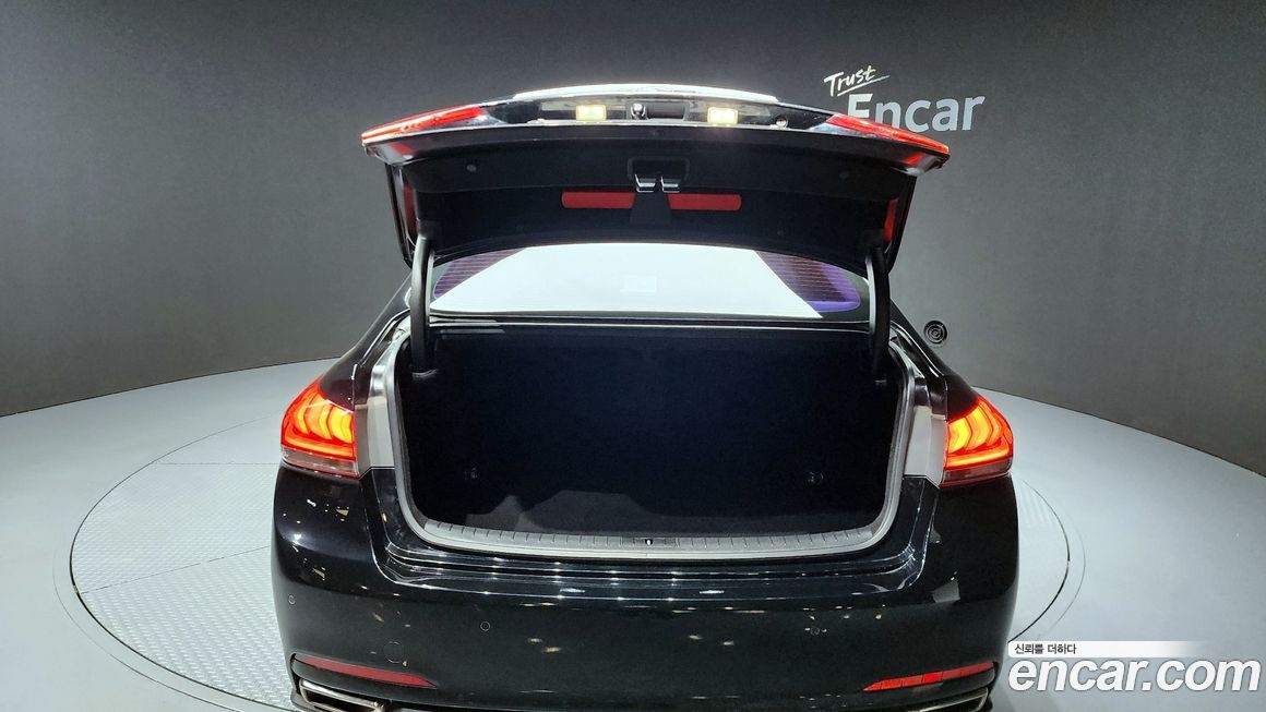 Hyundai Genesis 2014