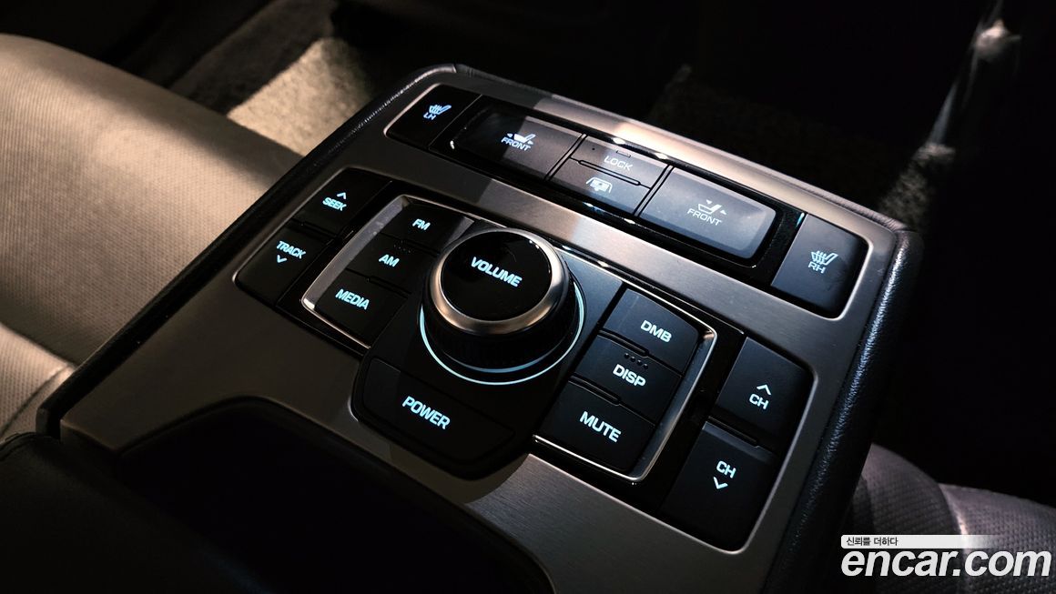 Hyundai Genesis 2014