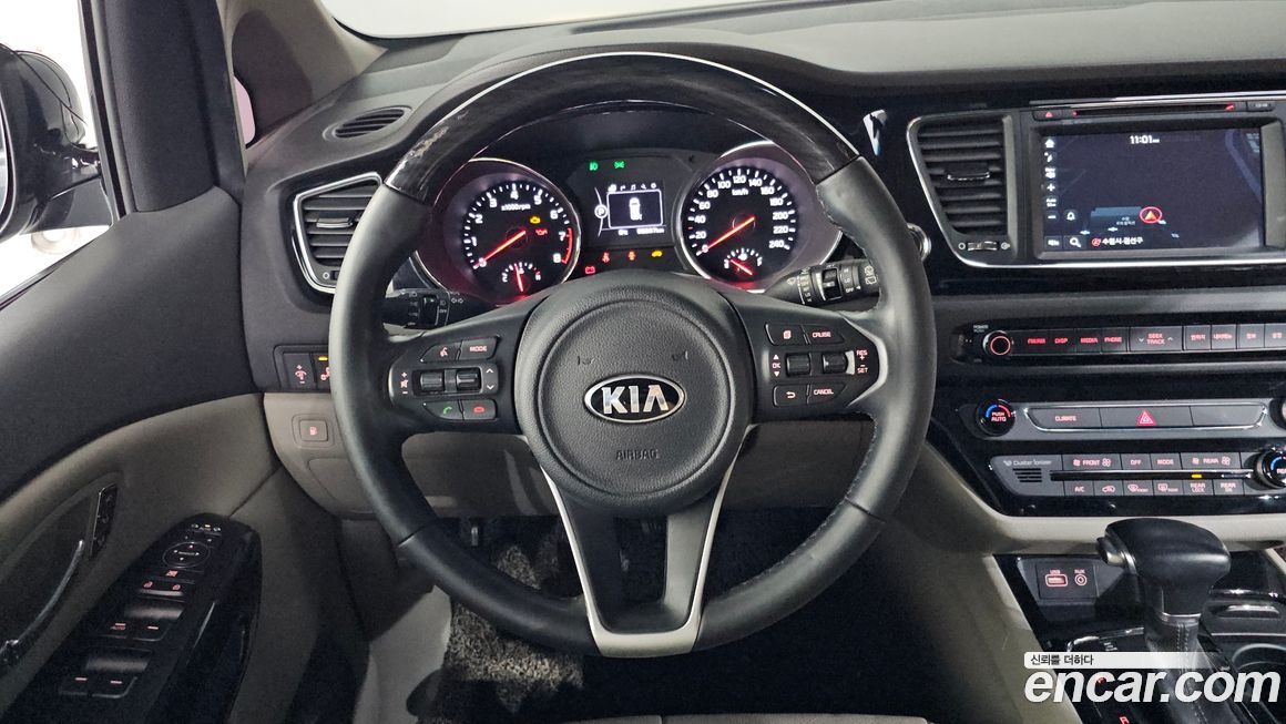 Kia Canival 2018