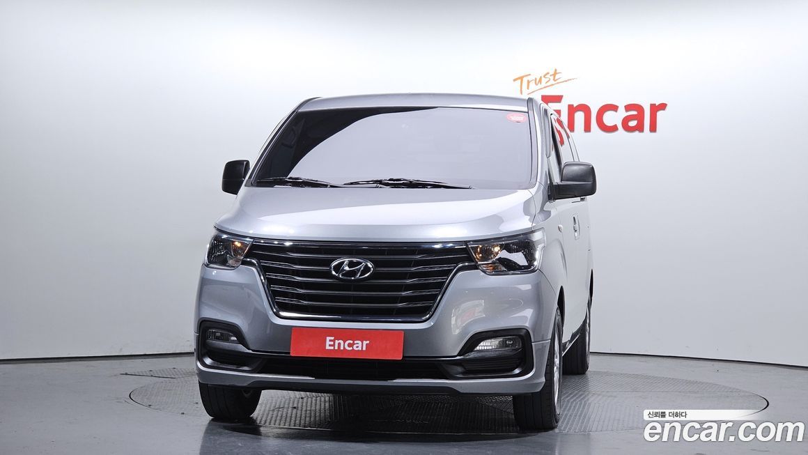 Hyundai Starex 2021