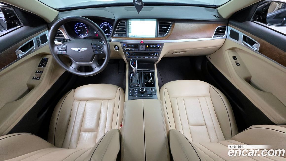 Hyundai Genesis 2016