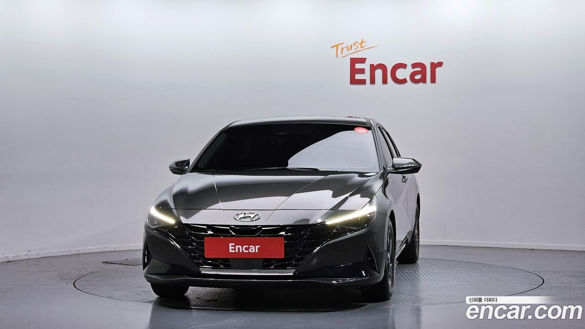 Hyundai AVANTE 2021