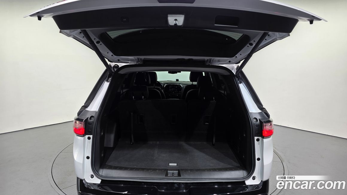 ChevroletGMDaewoo Traverse 2021