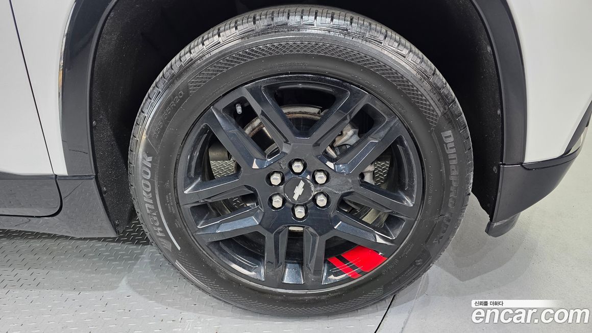 ChevroletGMDaewoo Traverse 2021