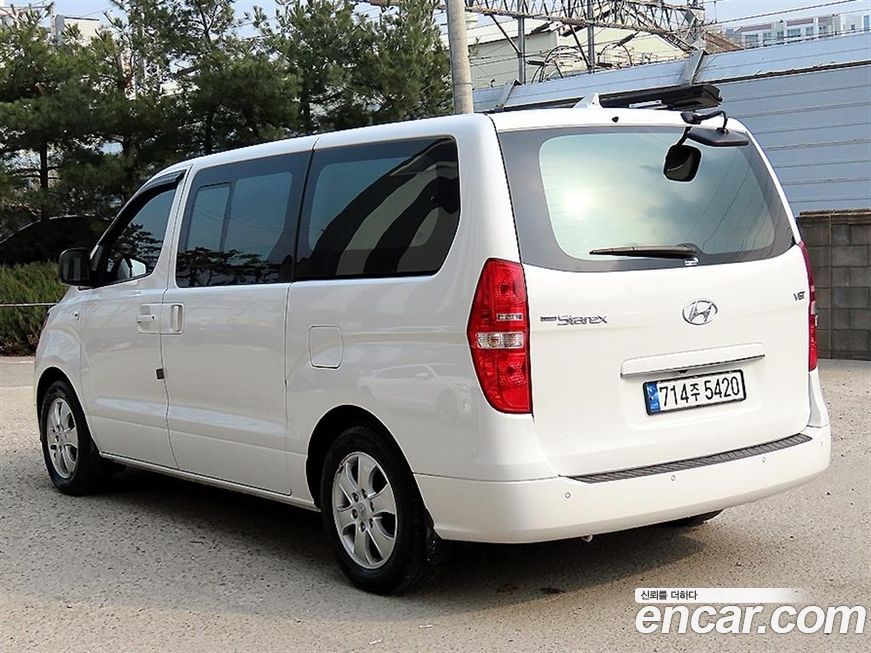 Hyundai Starex 2019
