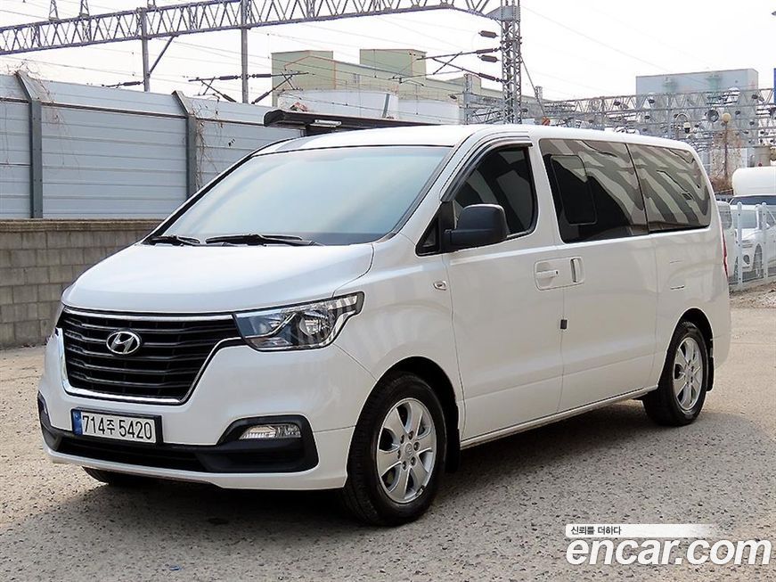 Hyundai Starex 2019