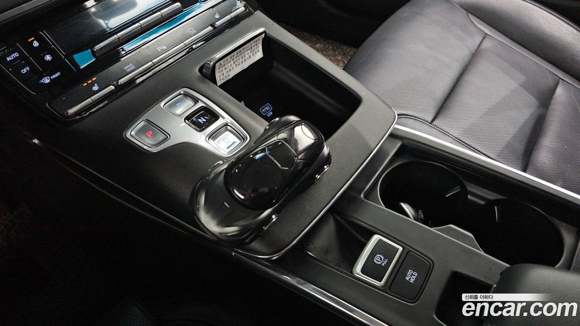 Hyundai Grandeur 2020