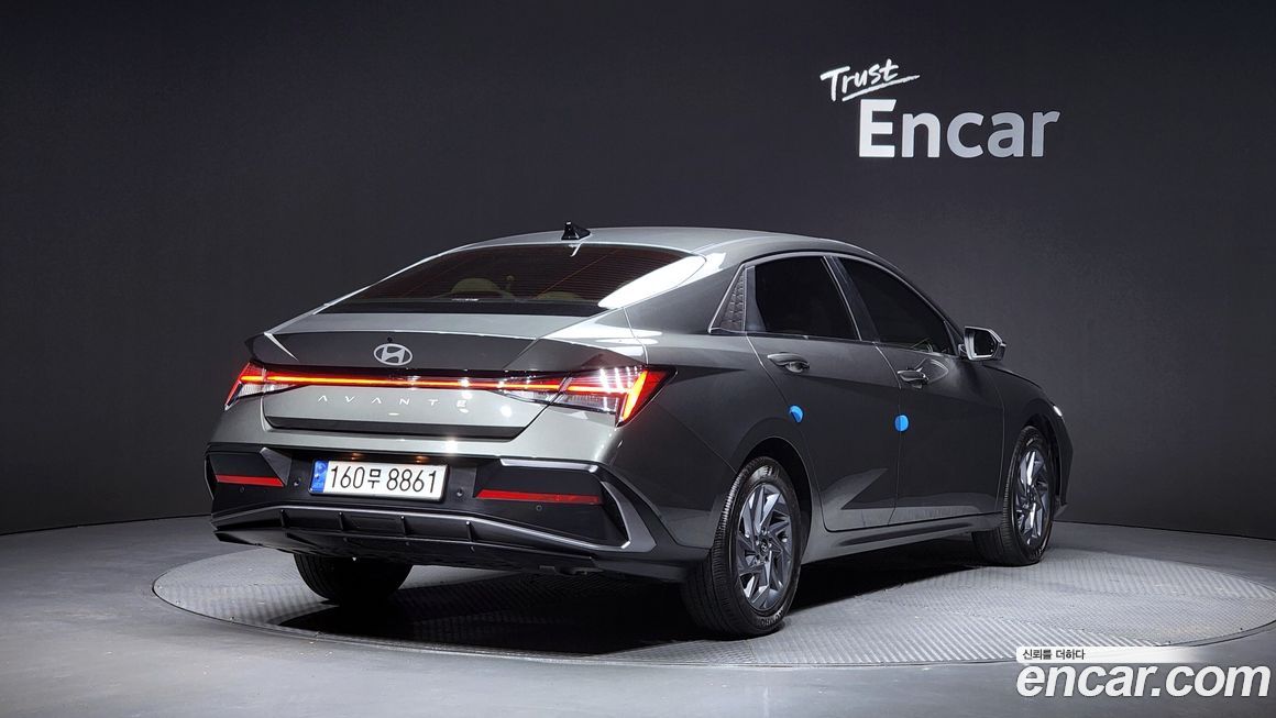 Hyundai AVANTE 2024