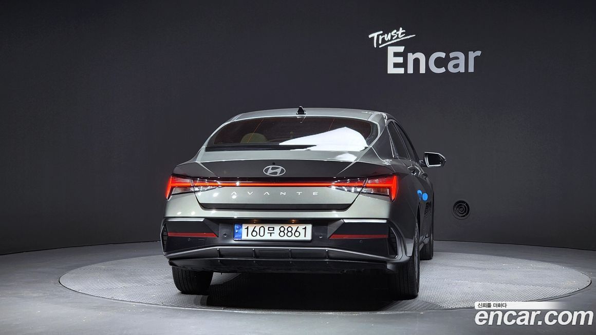 Hyundai AVANTE 2024