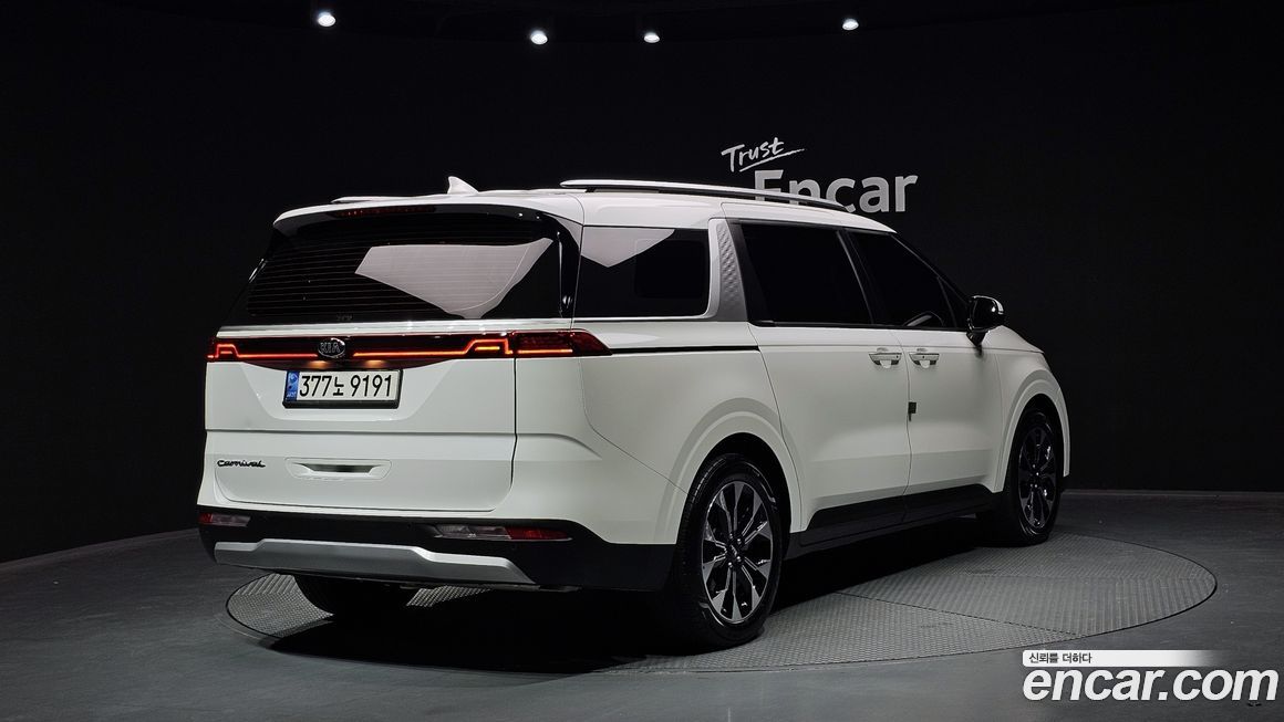 Kia Canival 2021