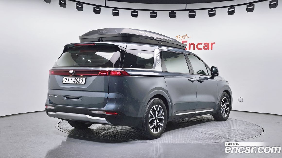 Kia Canival 2021