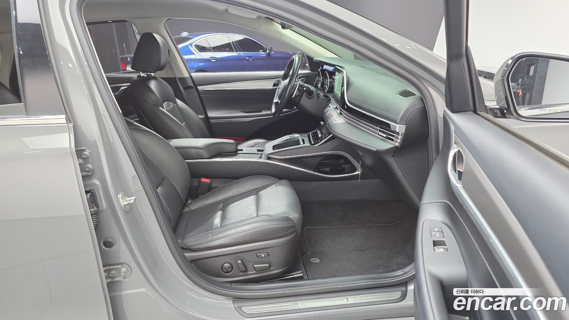 Hyundai Grandeur 2020