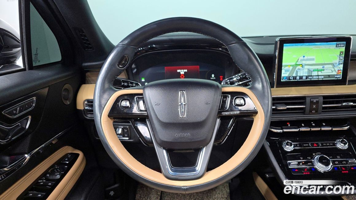 Lincoln Corsair 2021